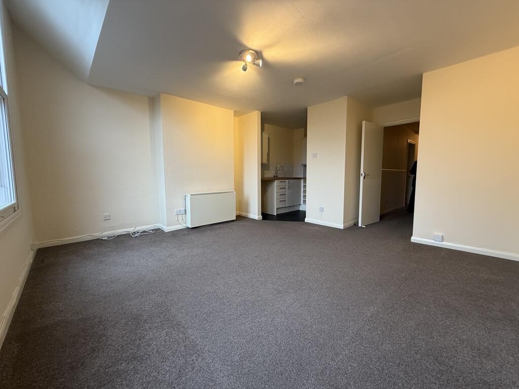 0 bed 1st Floor Flat for rent in Chatham. From Sibley Pares LLP - Maidstone