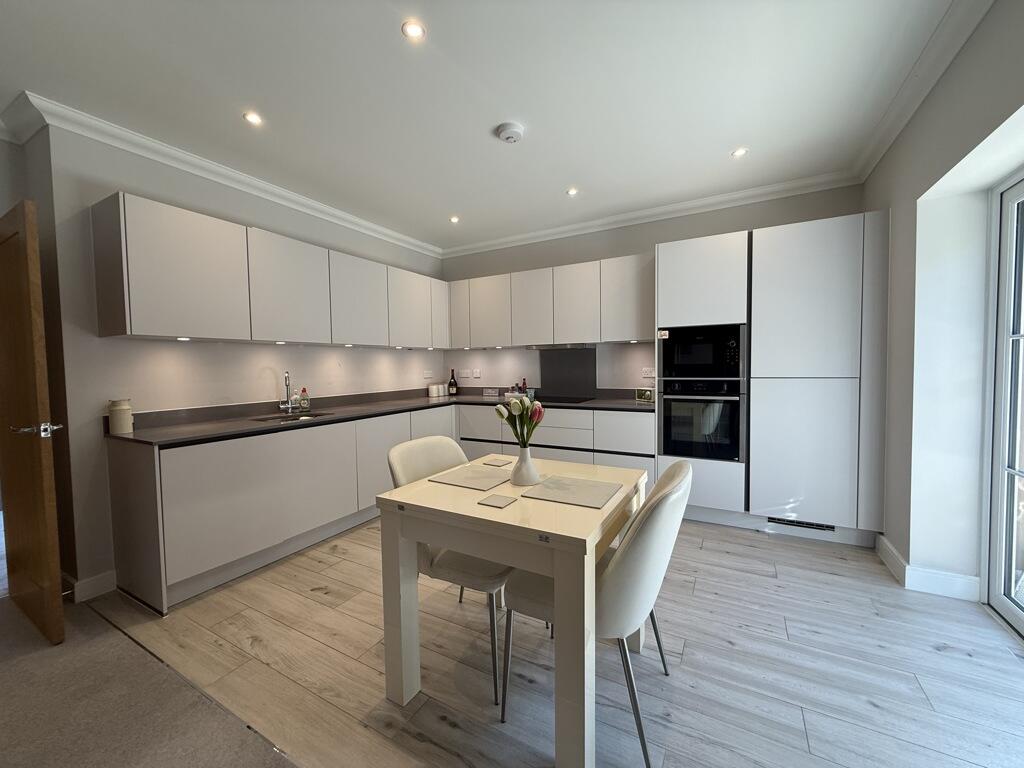 2 bed House (unspecified) for rent in Boughton Monchelsea. From Sibley Pares LLP - Maidstone