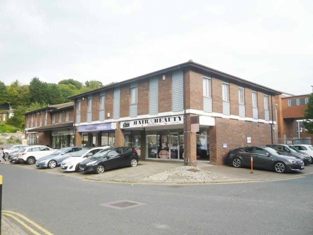 2 bed 1st Floor Flat for rent in Blue Bell Hill. From Sibley Pares LLP - Maidstone