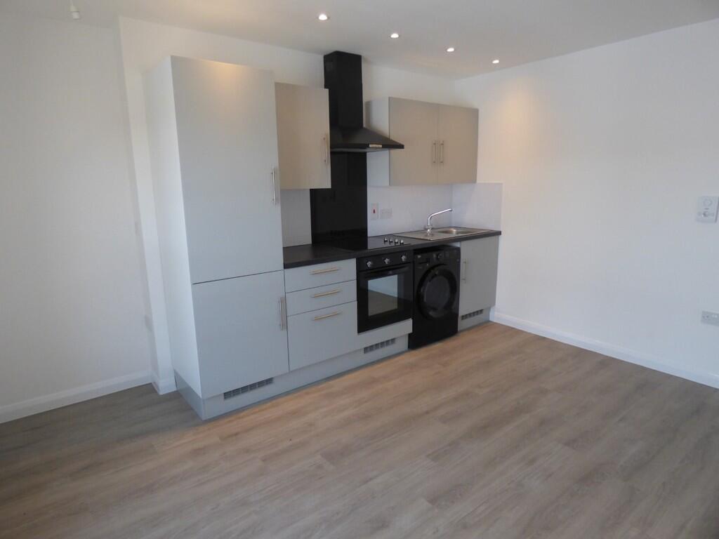 1 bed 1st Floor Flat for rent in Boxley. From Sibley Pares LLP - Maidstone