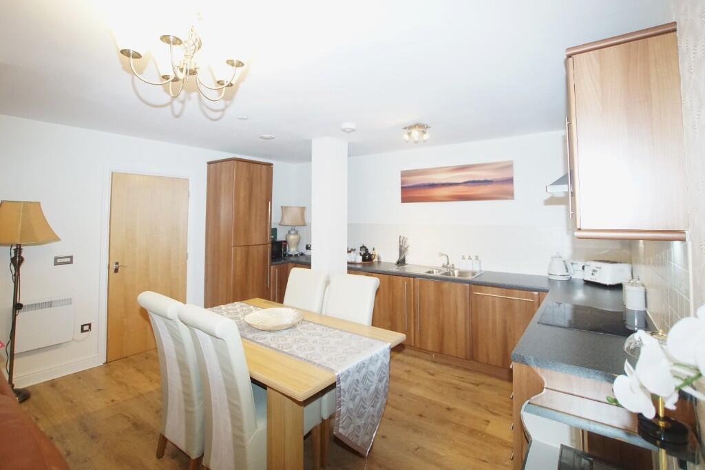 2 bed Apartment for rent in Glossop. From Simple Lettings and Sales - Glossop