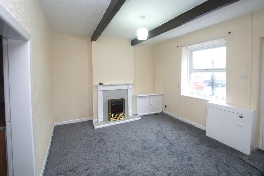 2 bed Mid Terraced House for rent in Glossop. From Simple Lettings and Sales - Glossop