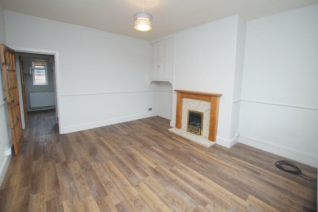 3 bed Cottage for rent in Chinley. From Simple Lettings and Sales - Glossop