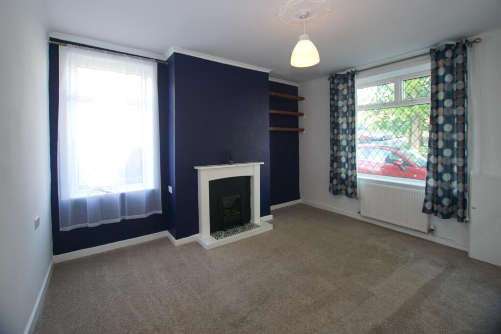 3 bed End of Terrace for rent in Padfield. From Simple Lettings and Sales - Glossop 3 bed End of Terrace for rent in Padfield. From Simple Lettings and Sales - Glossop