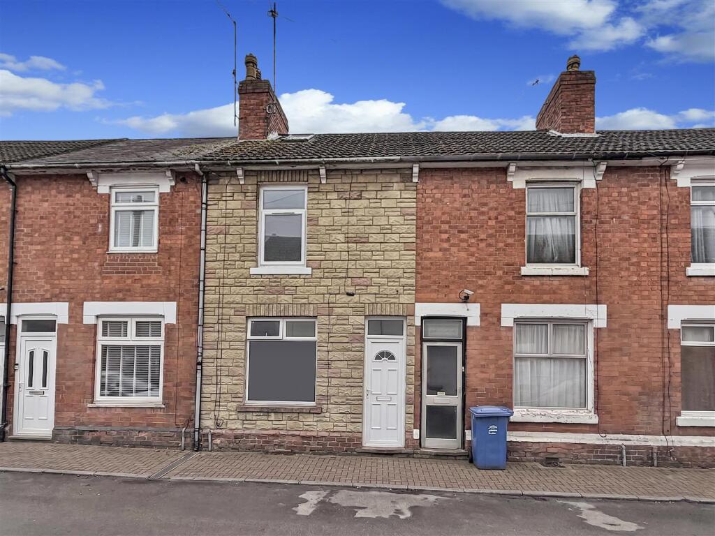 2 bed Mid Terraced House for rent in Kettering. From Simpson & Partners - Kettering
