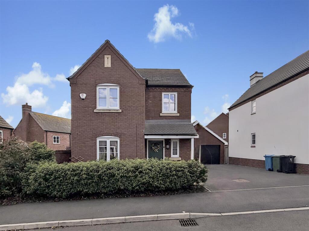 3 bed Detached for rent in Kettering. From Simpson & Partners - Kettering