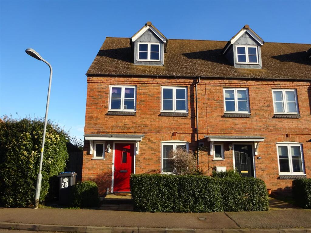 3 bed Town House for rent in Mawsley Village. From Simpson & Partners - Kettering