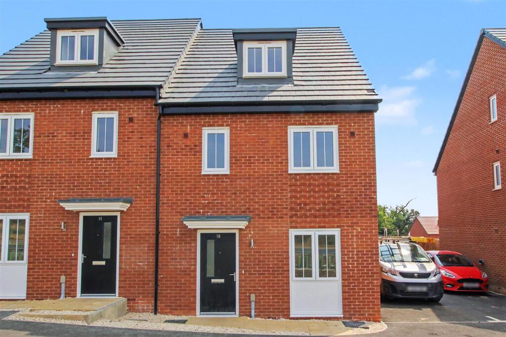 3 bed Semi Detached for rent in Little Houghton. From Simpson & Partners - Kettering 3 bed Semi Detached for rent in Little Houghton. From Simpson & Partners - Kettering