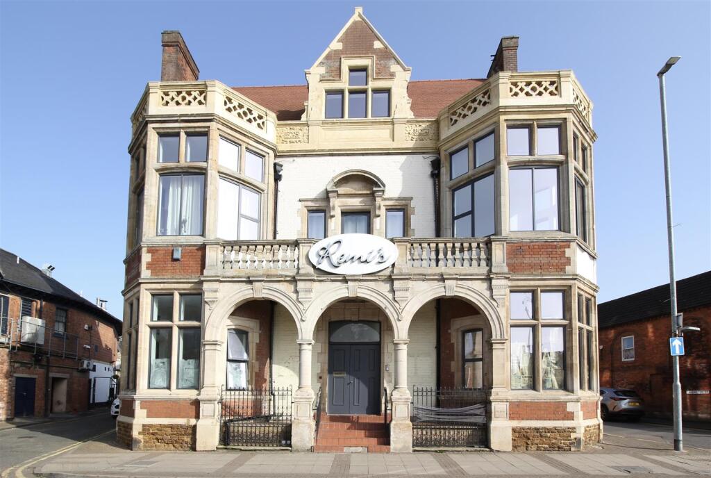 1 bed 1st Floor Flat for rent in Kettering. From Simpson & Partners - Kettering
