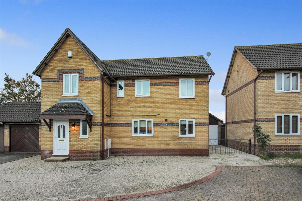 4 bed Detached for rent in Kettering. From Simpson & Partners - Kettering 4 bed Detached for rent in Kettering. From Simpson & Partners - Kettering