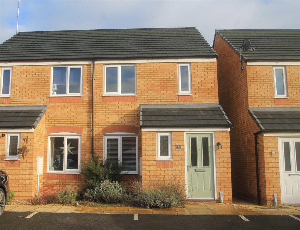 2 bed Semi Detached for rent in Raunds. From Simpson & Partners - Thrapston