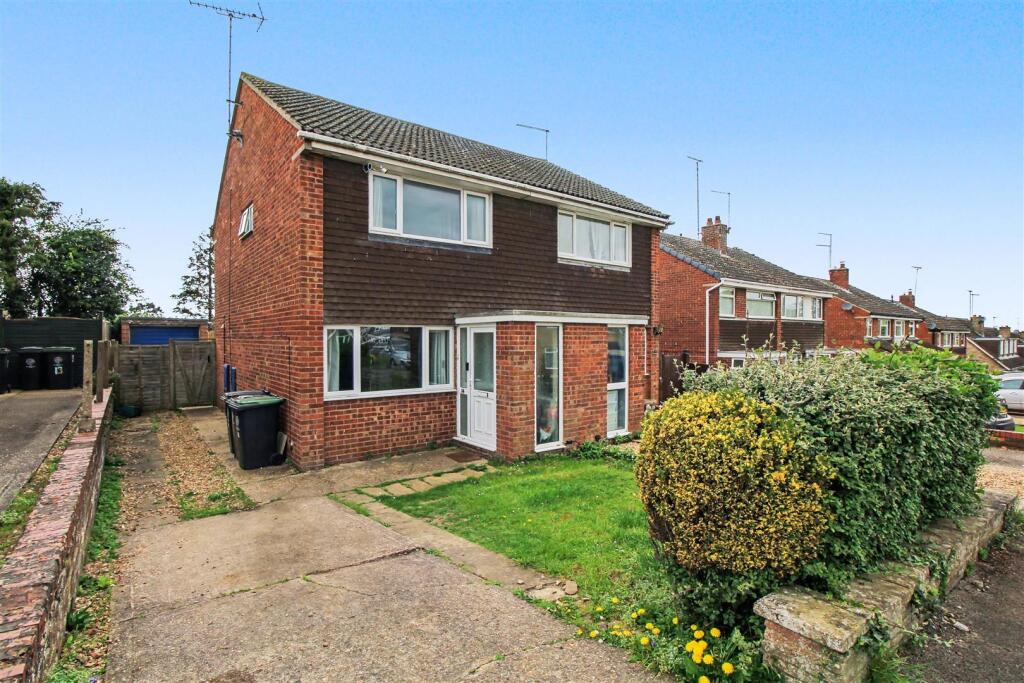 2 bed Semi Detached for rent in Thrapston. From Simpson & Partners - Thrapston