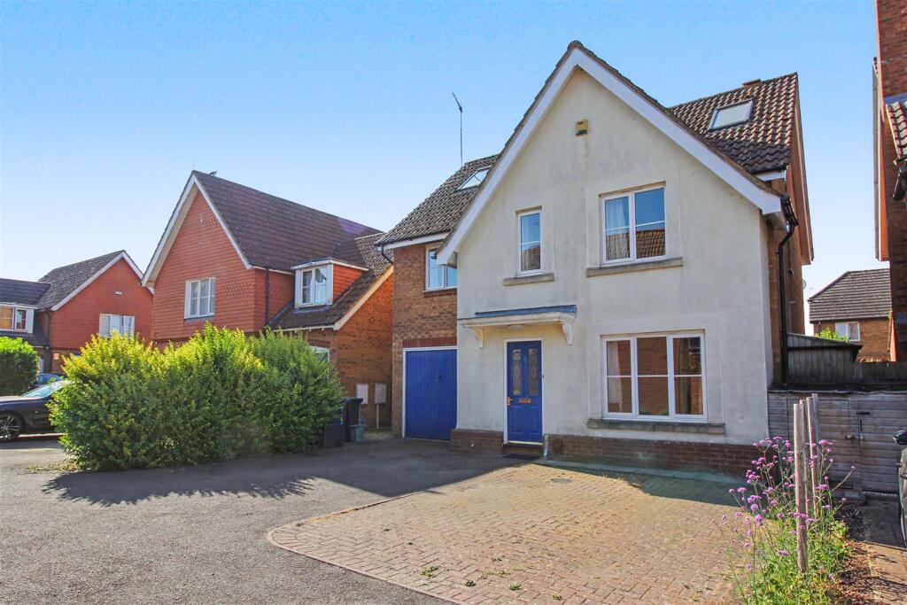 6 bed Detached for rent in Thrapston. From Simpson & Partners - Thrapston 6 bed Detached for rent in Thrapston. From Simpson & Partners - Thrapston