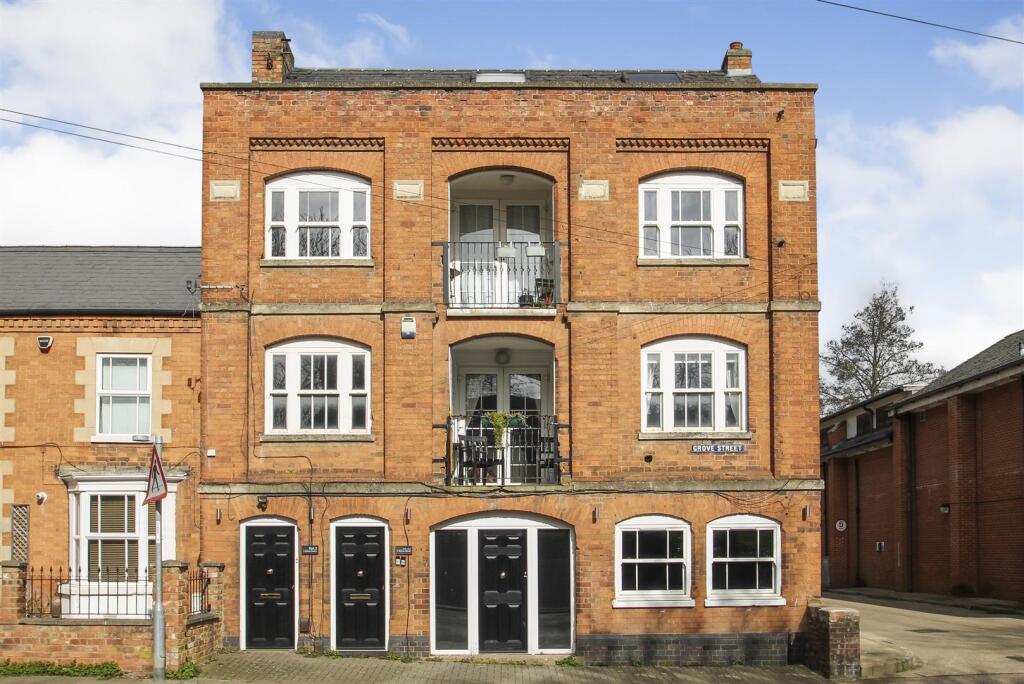 1 bed House Share for rent in Raunds. From Simpson & Partners - Thrapston