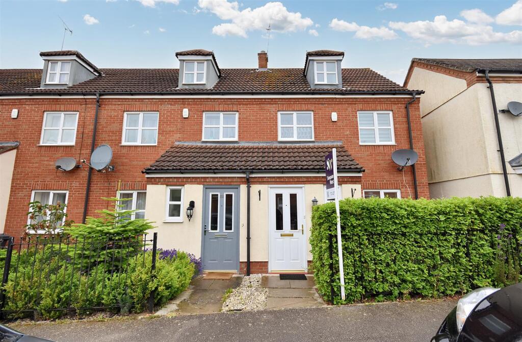 3 bed Town House for rent in Corby. From Simpson West - Corby