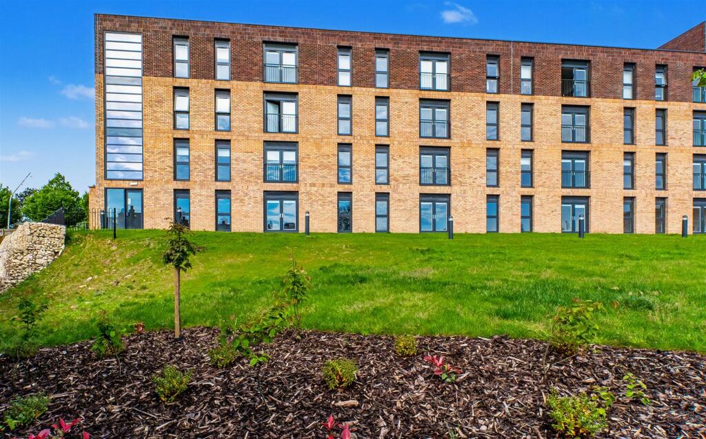 1 bed Apartment for rent in Corby. From Simpson West - Corby