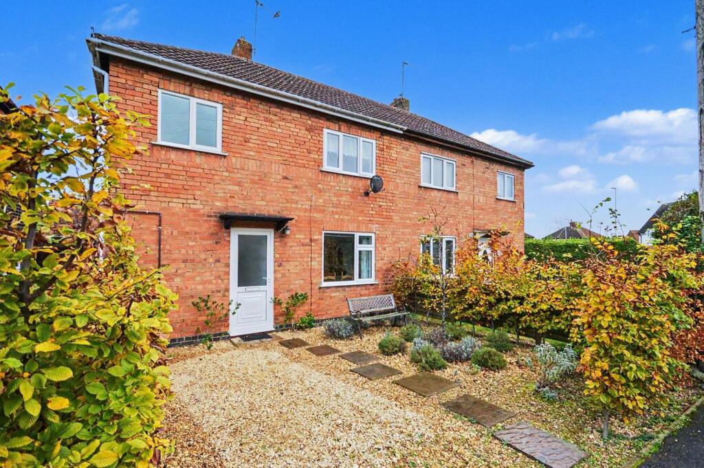 3 bed Semi Detached for rent in Corby. From Simpson West - Corby