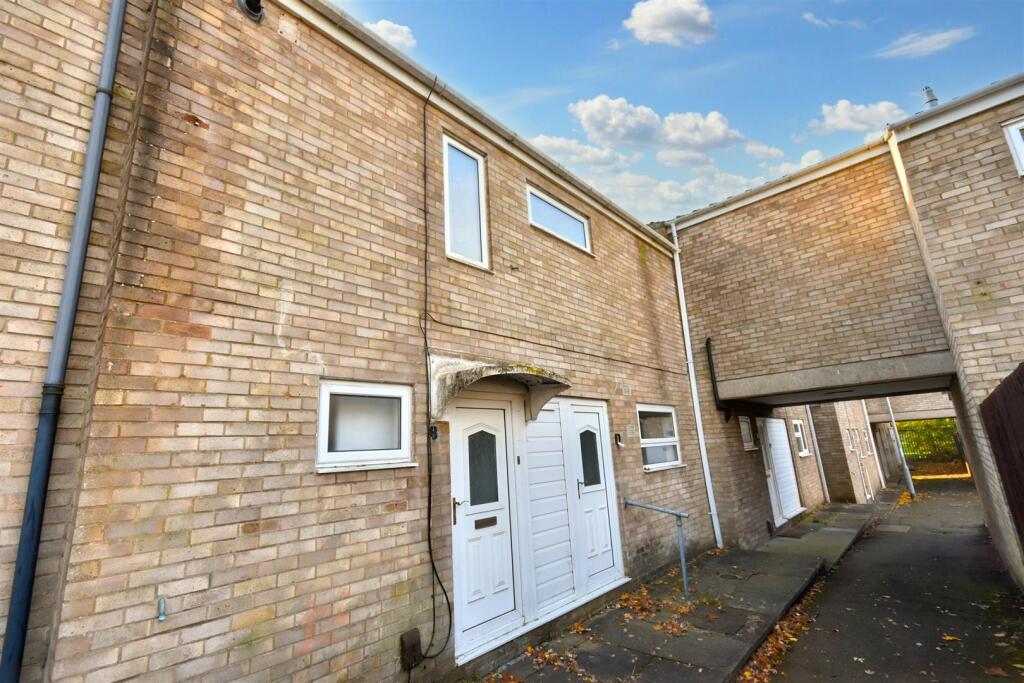 3 bed Mid Terraced House for rent in Corby. From Simpson West - Corby