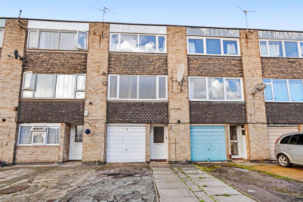 3 bed Mid Terraced House for rent in Corby. From Simpson West - Corby