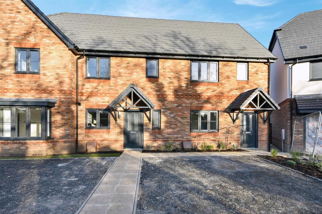 2 bed Mid Terraced House for rent in Corby. From Simpson West - Corby