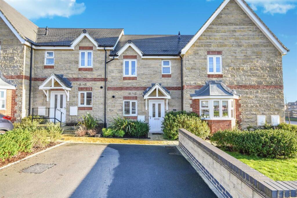 2 bed Mid Terraced House for rent in Corby. From Simpson West - Corby