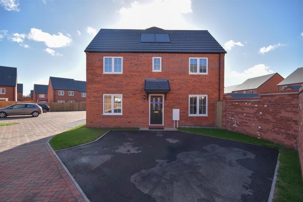 3 bed Detached for rent in Weldon. From Simpson West - Corby