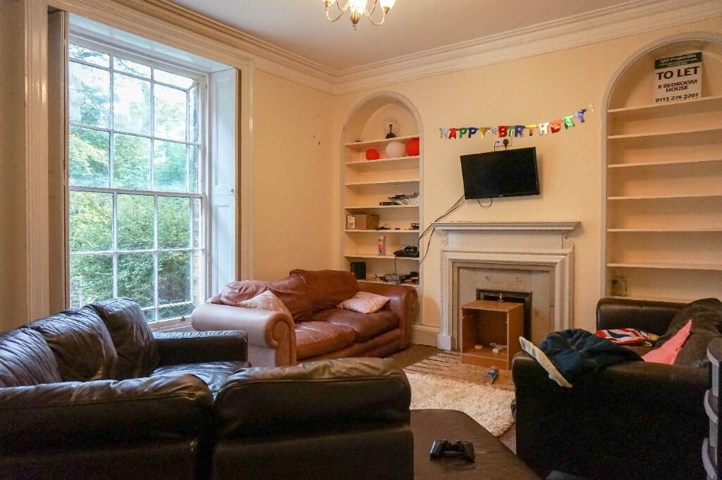 8 bed Semi Detached for rent in Leeds. From SJM Properties - Leeds