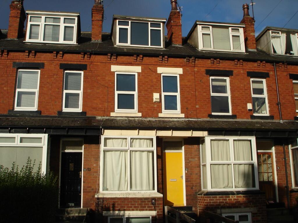 3 bed Detached for rent in Leeds. From SJM Properties - Leeds