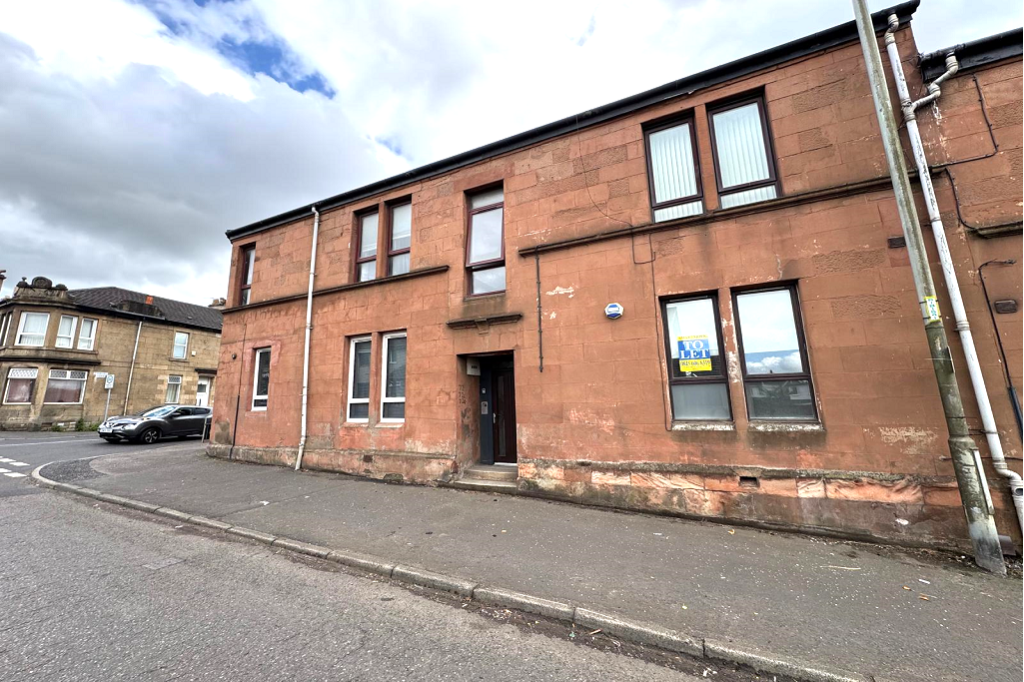1 bed 1st Floor Flat for rent in Bellshill. From SMART MOVE ESTATE AGENTS (SCOTLAND) LTD - Glasgow 1 bed 1st Floor Flat for rent in Bellshill. From SMART MOVE ESTATE AGENTS (SCOTLAND) LTD - Glasgow