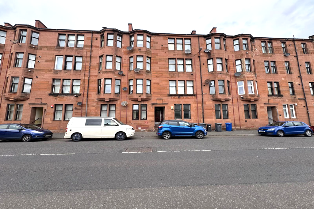 1 bed 1st Floor Flat for rent in Renfrew. From SMART MOVE ESTATE AGENTS (SCOTLAND) LTD - Glasgow