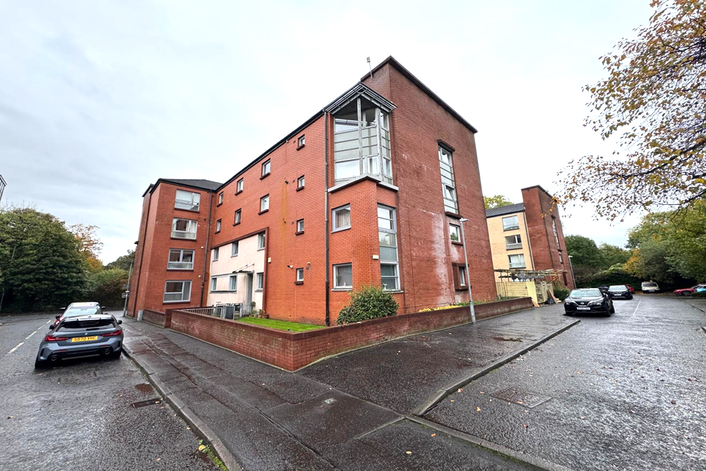 1 bed 1st Floor Flat for rent in Rutherglen. From SMART MOVE ESTATE AGENTS (SCOTLAND) LTD - Glasgow