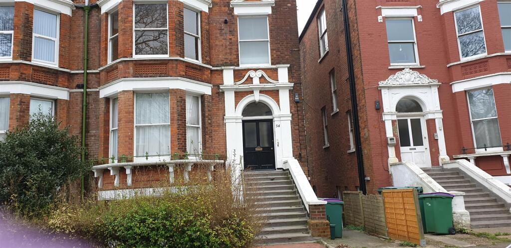 2 bed 1st Floor Flat for rent in Folkestone. From Smith Woolley - Folkestone 2 bed 1st Floor Flat for rent in Folkestone. From Smith Woolley - Folkestone
