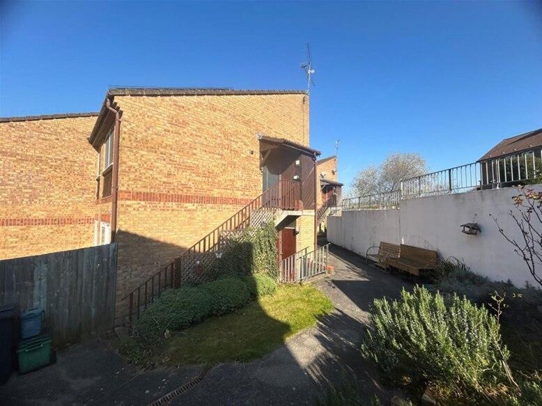 1 bed Annexe for rent in Harpenden. From Space Lettings - Harpenden