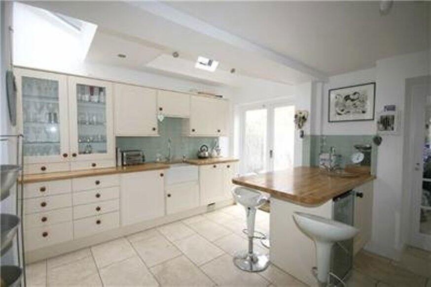 3 bed Detached for rent in Harpenden. From Space Lettings - Harpenden