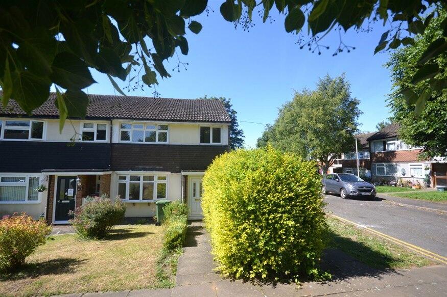 3 bed Detached for rent in Harpenden. From Space Lettings - Harpenden