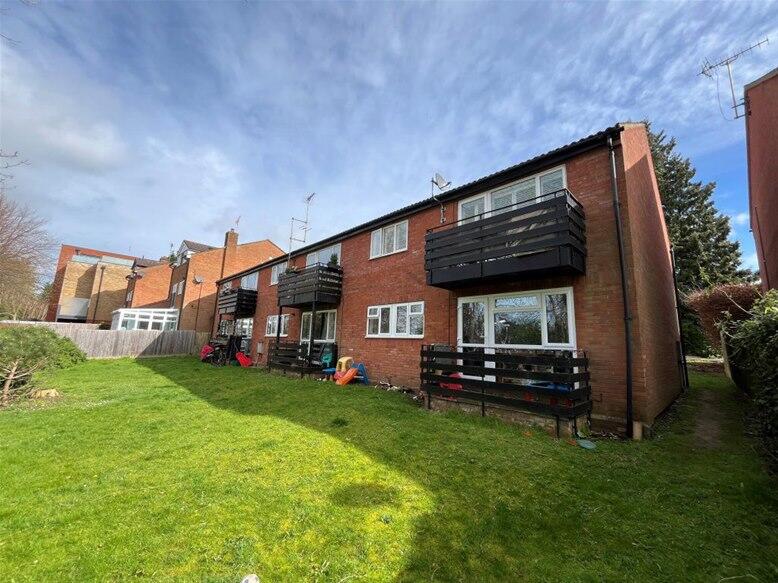 2 bed Annexe for rent in Harpenden. From Space Lettings - Harpenden