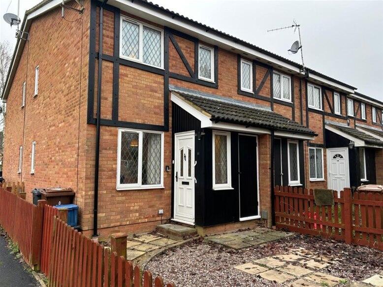 1 bed Detached for rent in Aston. From Space Lettings - Harpenden