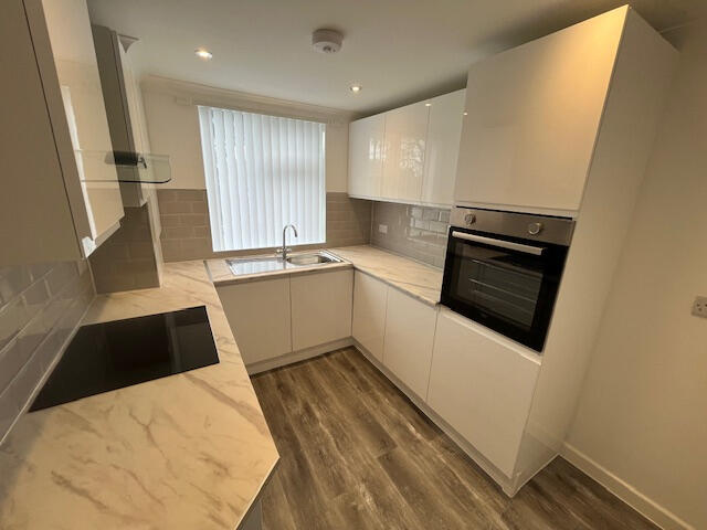 2 bed 1st Floor Flat for rent in Poole. From Specialist Letting Agency - Bournemouth