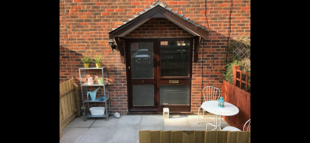2 bed Mews for rent in Blandford Forum. From Specialist Letting Agency - Bournemouth