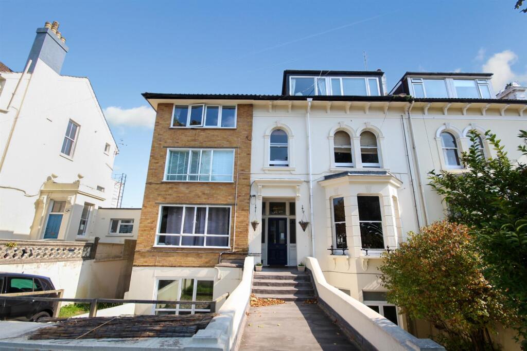 1 bed 1st Floor Flat for rent in Brighton and Hove. From Spencer & Leigh - Brighton