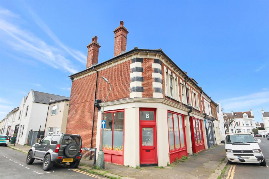 1 bed 1st Floor Flat for rent in Brighton and Hove. From Spencer & Leigh - Brighton