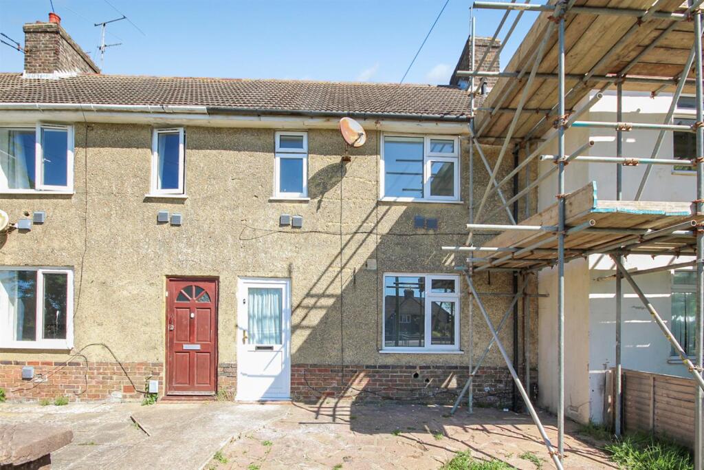 3 bed Mid Terraced House for rent in Portslade-by-Sea. From Spencer & Leigh - Brighton