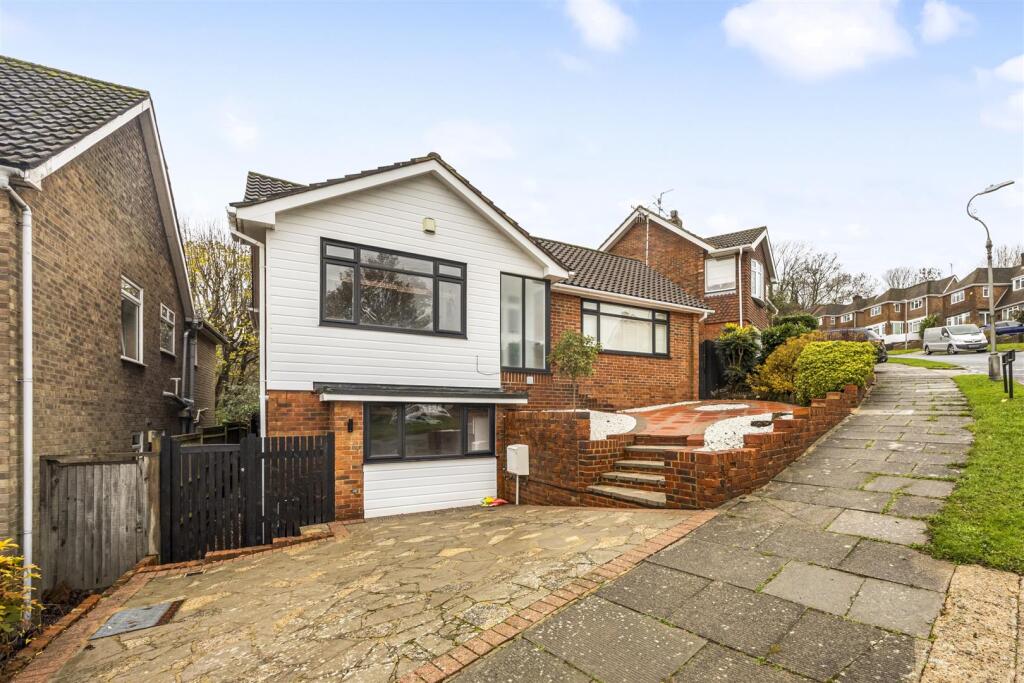 4 bed Detached for rent in Brighton and Hove. From Spencer & Leigh - Brighton