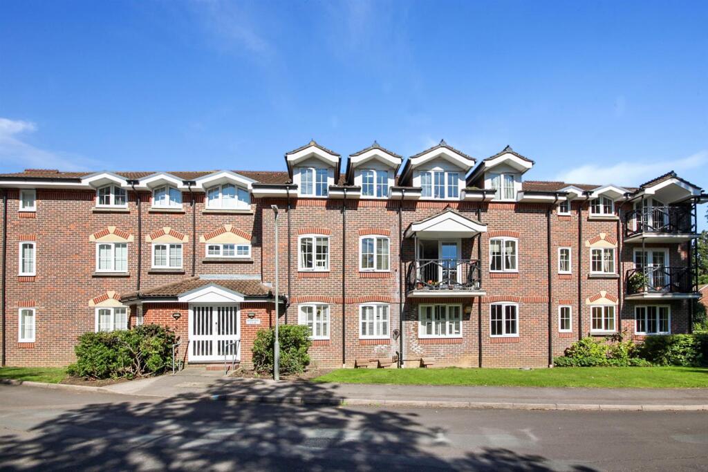 2 bed 1st Floor Flat for rent in Brighton and Hove. From Spencer & Leigh - Brighton 2 bed 1st Floor Flat for rent in Brighton and Hove. From Spencer & Leigh - Brighton