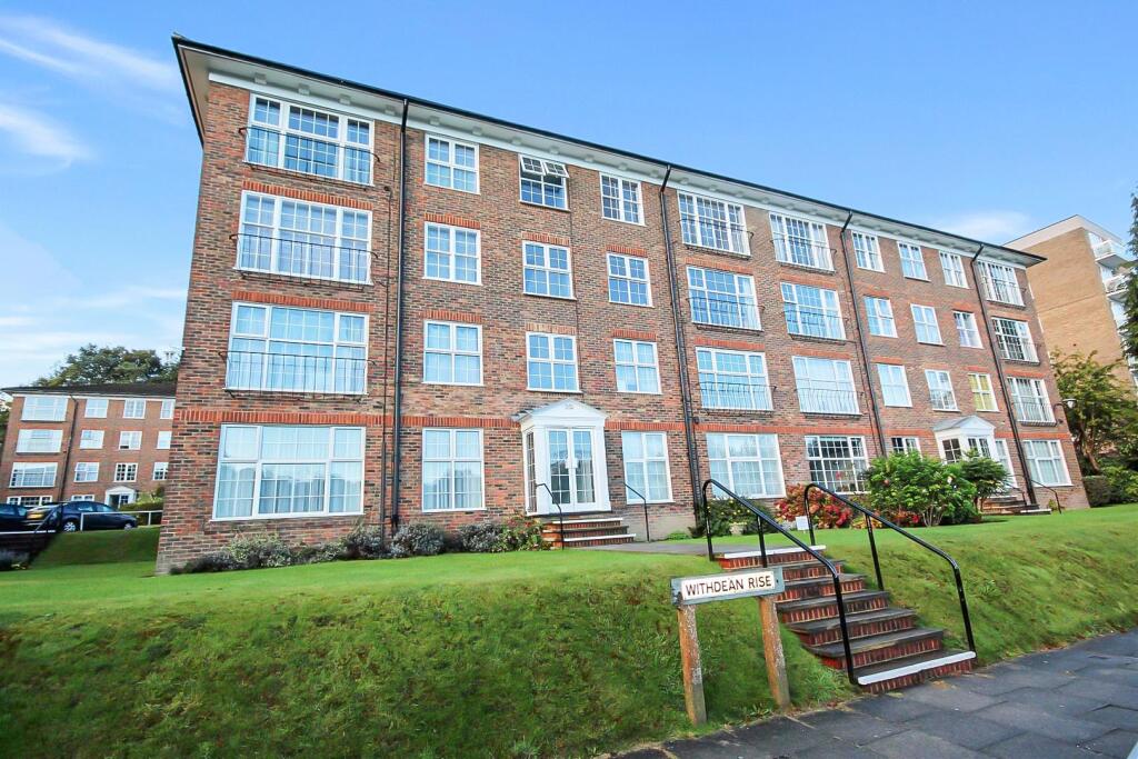 2 bed 1st Floor Flat for rent in Brighton and Hove. From Spencer & Leigh - Brighton