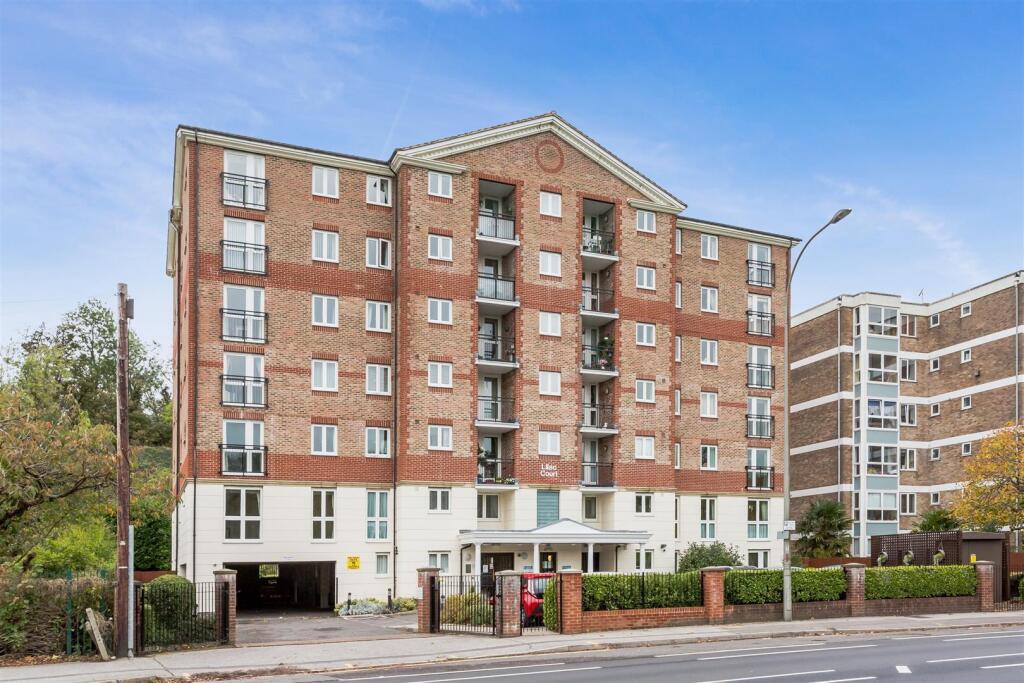 2 bed House (unspecified) for rent in Brighton and Hove. From Spencer & Leigh - Brighton 2 bed House (unspecified) for rent in Brighton and Hove. From Spencer & Leigh - Brighton