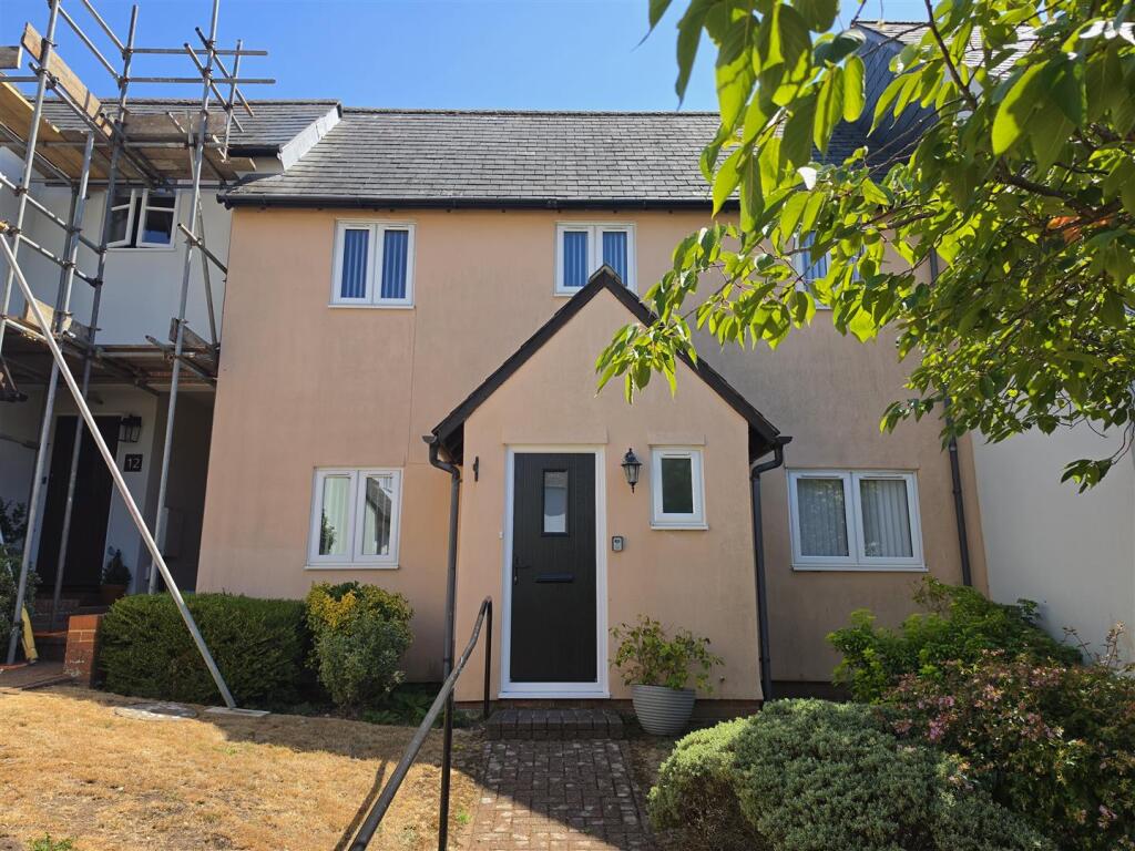 3 bed Mid Terraced House for rent in Brighton and Hove. From Spencer & Leigh - Brighton 3 bed Mid Terraced House for rent in Brighton and Hove. From Spencer & Leigh - Brighton