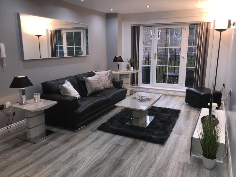 2 bed Apartment for rent in Bramhope. From Spencer Properties - Leeds 2 bed Apartment for rent in Bramhope. From Spencer Properties - Leeds