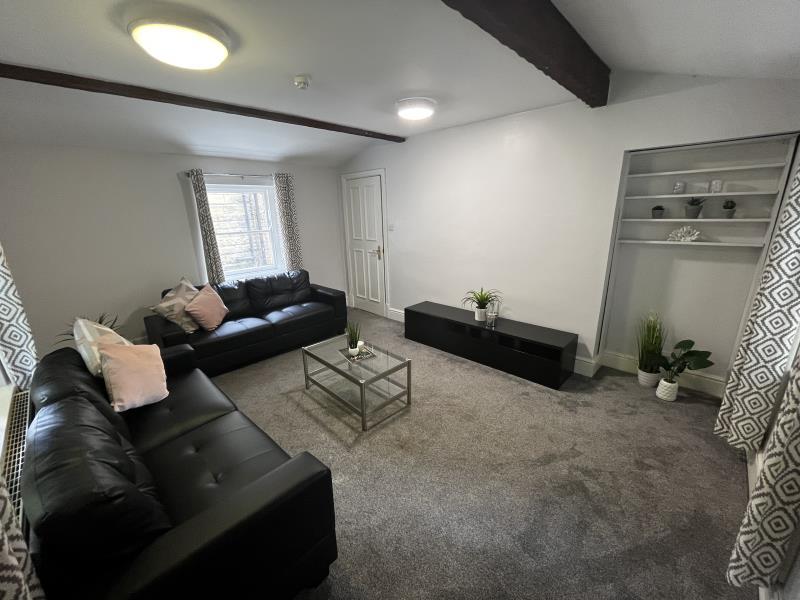 4 bed Mid Terraced House for rent in Leeds. From Spencer Properties - Leeds