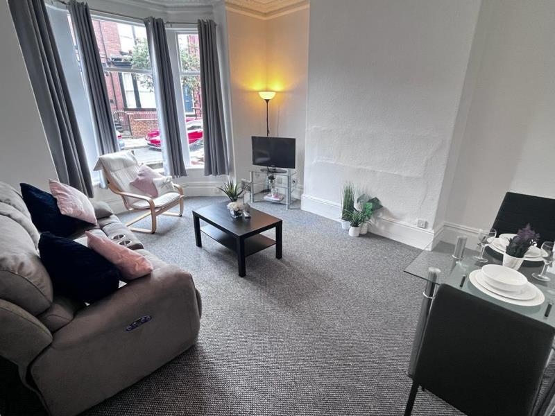 1 bed 1st Floor Flat for rent in Leeds. From Spencer Properties - Leeds 1 bed 1st Floor Flat for rent in Leeds. From Spencer Properties - Leeds